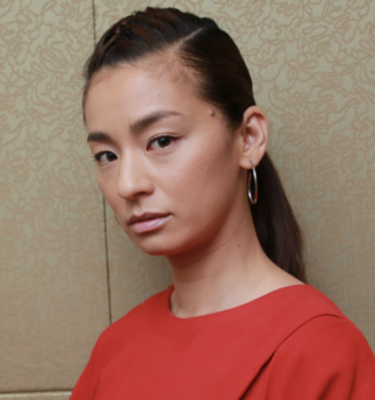 尾野真千子