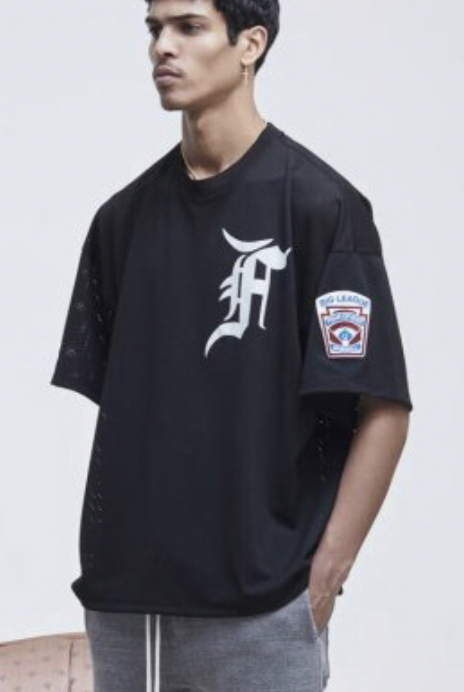 大倉忠義 関ジャニ∞ 私服 ブランド ネックレス ピアス 香水