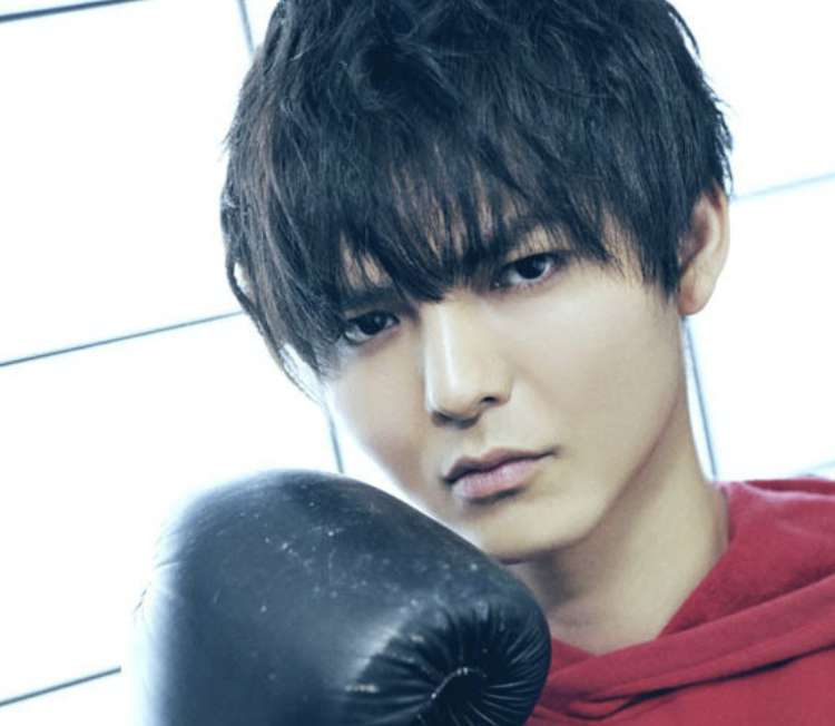 Hey!Say!JUMP　薮宏太　かわいい髪型　人気　金髪　パーマ　ロン毛　画像あり