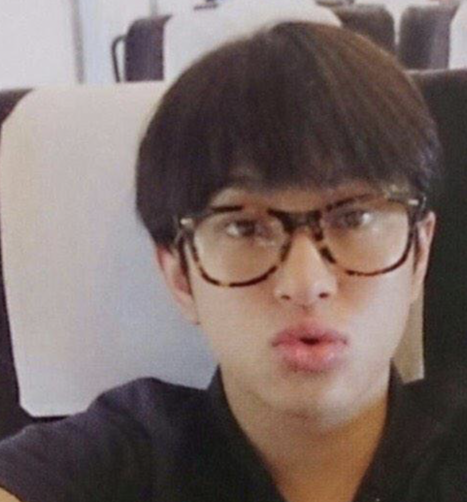 横山裕 関ジャニ∞ 私服 ブランド ネックレス ピアス 香水