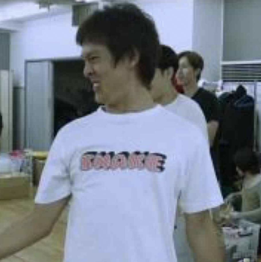 丸山隆平 関ジャニ∞ 私服 ブランド ネックレス ピアス 香水