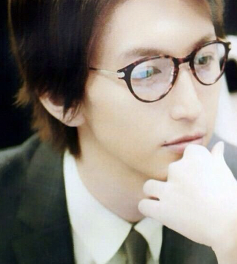 大倉忠義 関ジャニ∞ 私服 ブランド ネックレス ピアス 香水