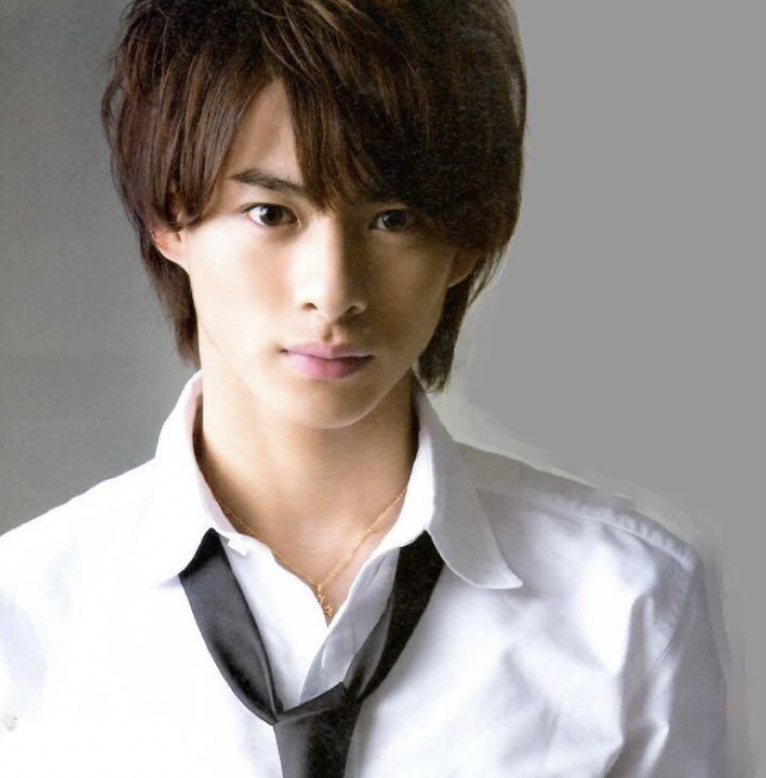 King&Prince キンプリ 平野紫耀 かっこいい 髪型 まとめ 人気 パーマ 茶髪 黒髪 短髪 前髪 画像あり