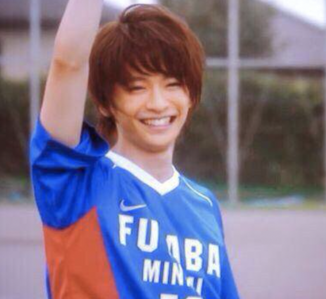 Hey!Say!JUMP 知念侑李 かわいい髪型 人気 パーマ 黒髪 茶髪 短髪 前髪 通っている美容院 画像あり
