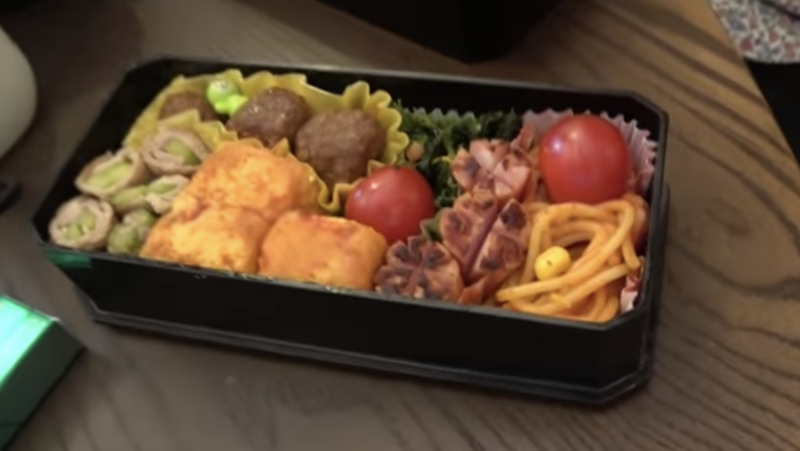 東海オンエア 虫眼鏡 彼女 結婚 ラブラブ エピソード 弁当 いつ