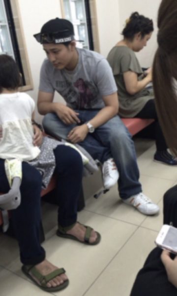 ジャニーズWEST　桐山照史　私服　ブランド　愛用　ピアス　メガネ　香水　まとめ　画像あり