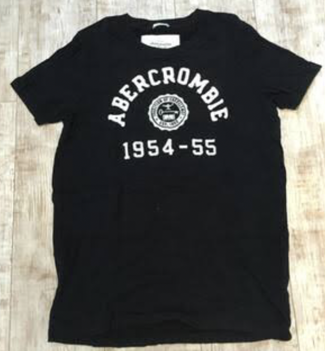 Hey!Say!JUMP 知念侑李　私服ブランド　愛用　ピアス　指輪　香水　まとめ　画像あり