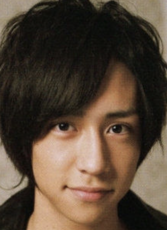 Hey!Say!JUMP　八乙女光　かっこいい　髪型　人気　黒髪　パーマ　金髪　アレンジ　ナチュラルヘア　茶髪　画像あり