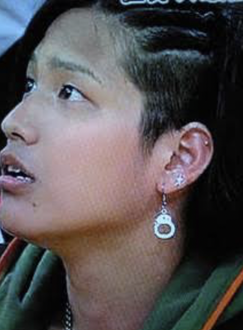 ジャニーズWEST　桐山照史　私服　ブランド　愛用　ピアス　メガネ　香水　まとめ　画像あり