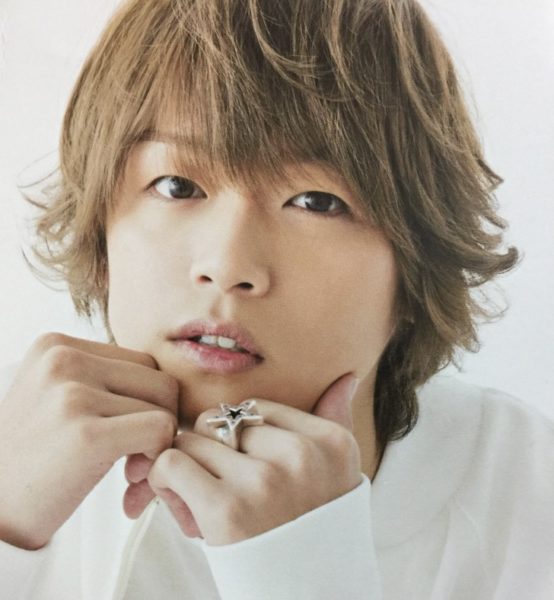 Hey!Say!JUMP高木雄也　私服　ブランド　愛用　ピアス　メガネ　指輪　香水　まとめ