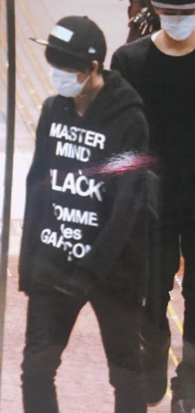 Hey!Say!JUMP 有岡大貴　私服　ブランド　愛用　ピアス　メガネ　指輪　香水　まとめ　画像