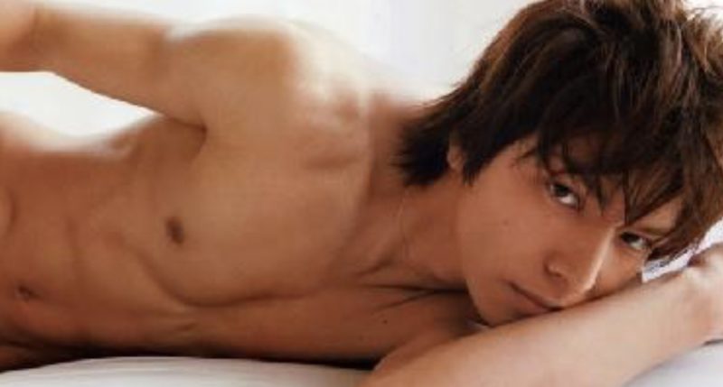 ジャニーズ 腹筋 ランキング 細マッチョ メンバー 画像