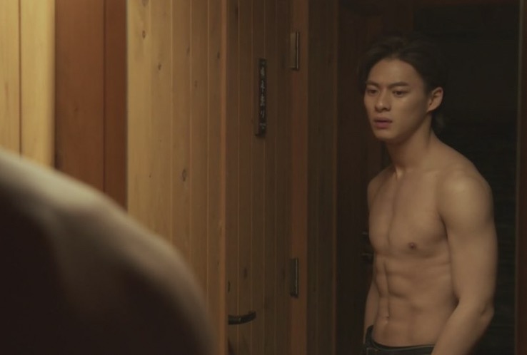 ジャニーズ 腹筋 ランキング 細マッチョ メンバー 画像