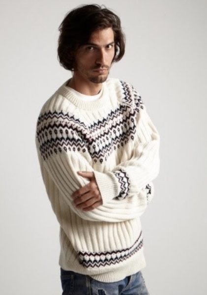 Hey!Say!JUMP 薮宏太 私服 ブランド 愛用 ピアス メガネ 指輪 香水 まとめ 画像