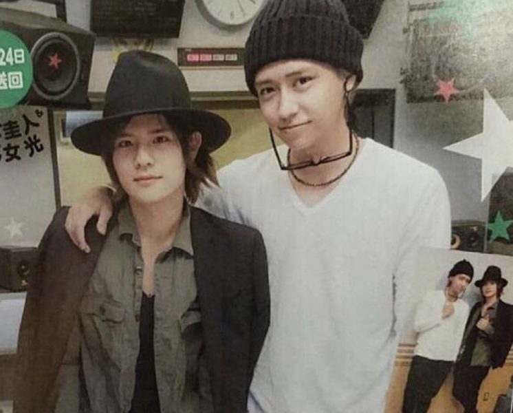 Hey！Say！JUMP　八乙女光　私服　ブランド　愛用　ピアス　メガネ　指輪　香水　まとめ　画像あり