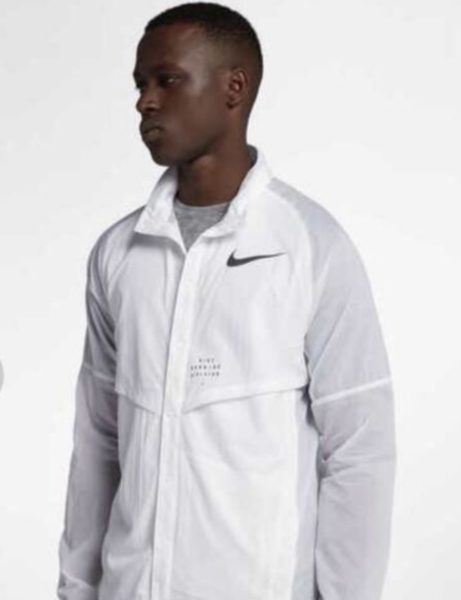 ストーンズ 松村北斗 私服 ブランド まとめ 愛用 ピアス 香水 ついて 関西ジャニーズJr.