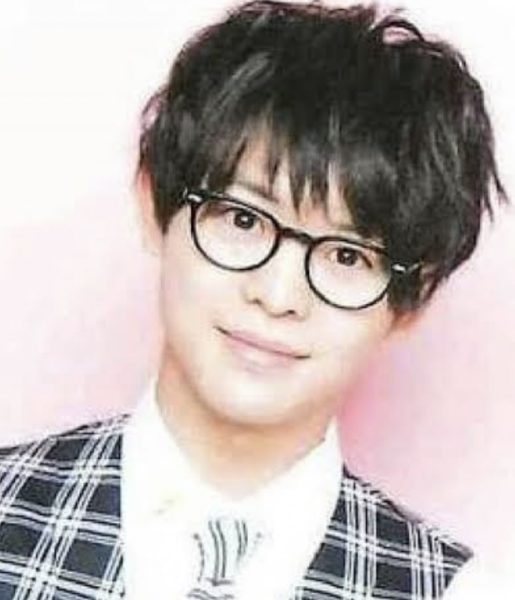 Hey!Say!JUMP 有岡大貴　私服　ブランド　愛用　ピアス　メガネ　指輪　香水　まとめ　画像