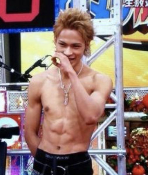 ジャニーズ 腹筋 ランキング 細マッチョ メンバー 画像