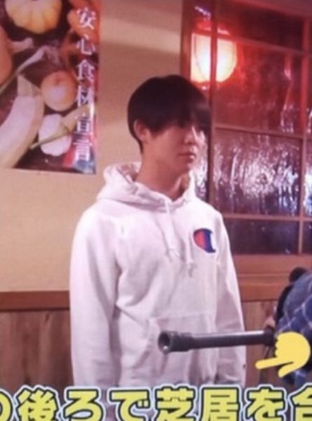 Hey!Say!JUMP 有岡大貴　私服　ブランド　愛用　ピアス　メガネ　指輪　香水　まとめ　画像