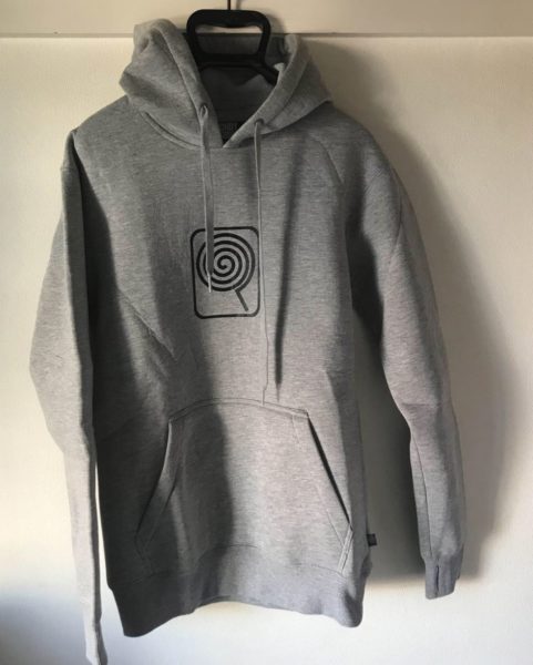 濱田崇裕 私服 ブランド 愛用 香水 メガネ ピアス まとめ 画像あり