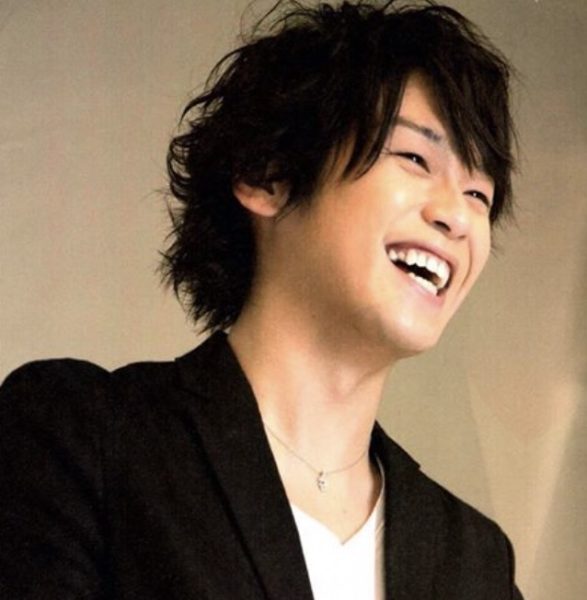 Hey!Say!JUMP 高木雄也 かっこいい 髪型 黒髪短髪 人気 前髪 画像