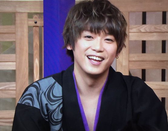 Hey!Say!JUMP 高木雄也 かっこいい 髪型 黒髪短髪 人気 前髪 画像