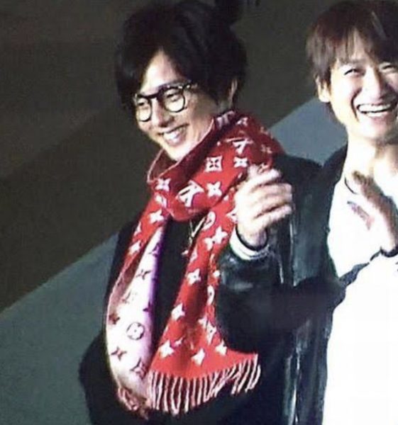 Kis-My-Ft2　藤ヶ谷太輔　私服　ファッション　ブランド　愛用　ピアス　香水　メガネ　画像