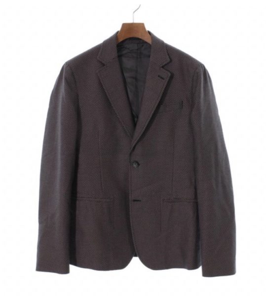 Kis-My-Ft2 キスマイ 千賀健永 私服 ブランド 愛用 ピアス 香水 メガネ 画像