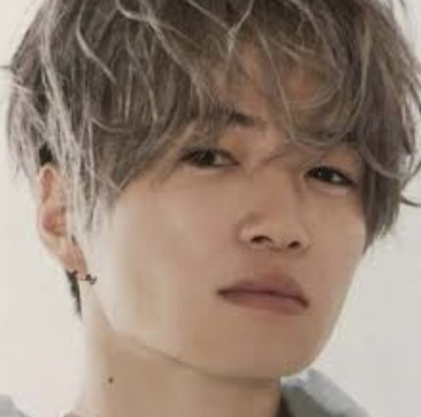 SexyZone セクゾ 菊池風磨 歴代髪型 人気 赤髪 銀髪 長髪 短髪 画像