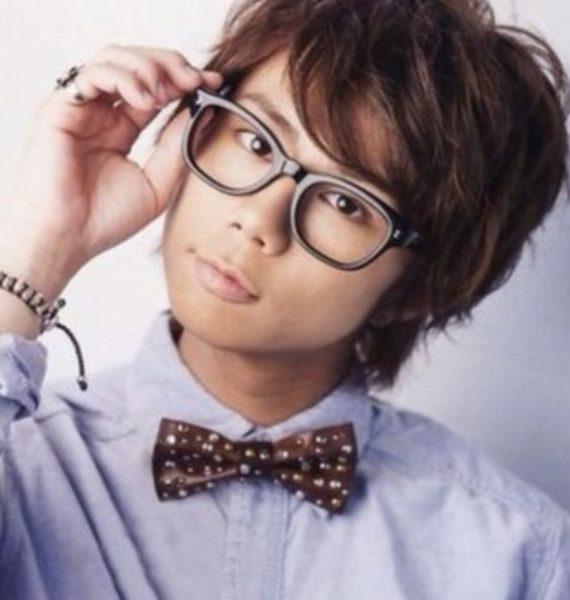 Kis-My-Ft2 キスマイ 北山宏光 私服 ブランド 愛用 ピアス 香水 メガネ まとめ 画像